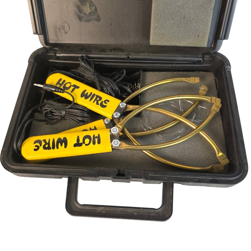 Original Hot Wire Village Sculpting Tool Set Foam Cutter 3 Wands & Case